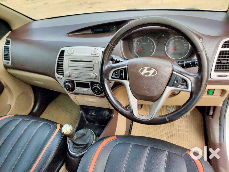 Hyundai I20 Petrol Spotz, 2011, Petrol