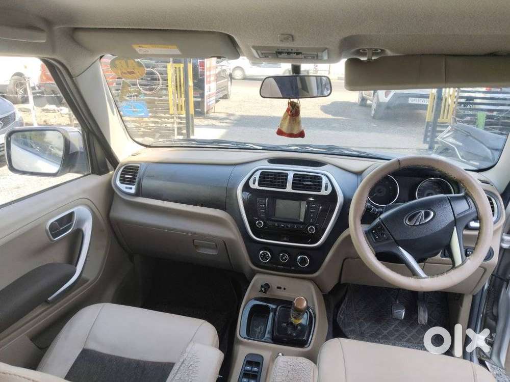 Mahindra Tuv 300 T8 Amt (automatic), 2016, Diesel