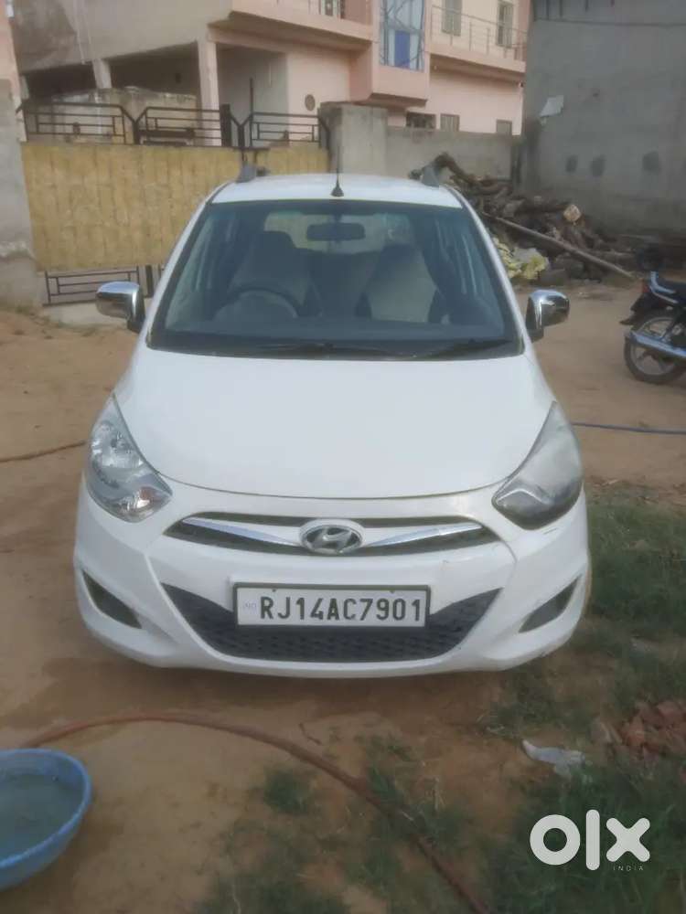 Hyundai I10 Magna 2015 मॉडल