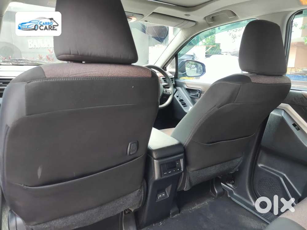 Toyota Innova Hycross 2.0 Vx Hybrid 8 Str, 2024, Petrol