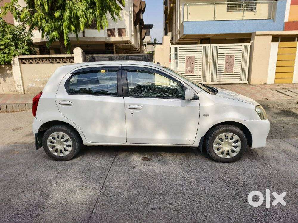 Toyota Etios Liva 2011-2012 G, 2011, Diesel