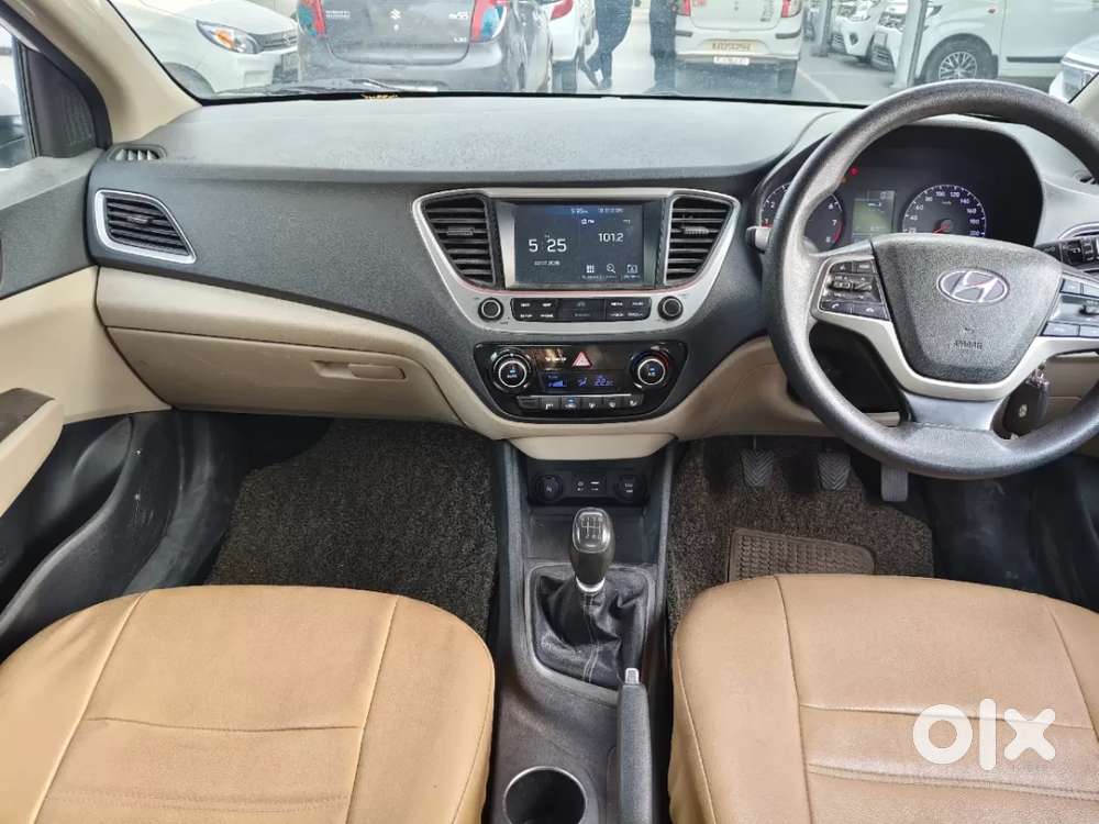 Hyundai Verna 1.6 Vtvt Sx, 2017, Petrol