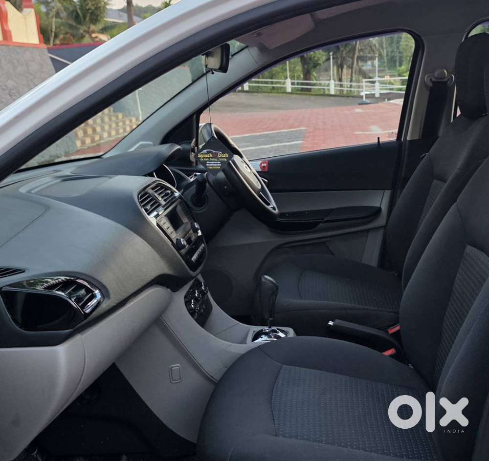 Tata Tiago Xza, 2018, Petrol
