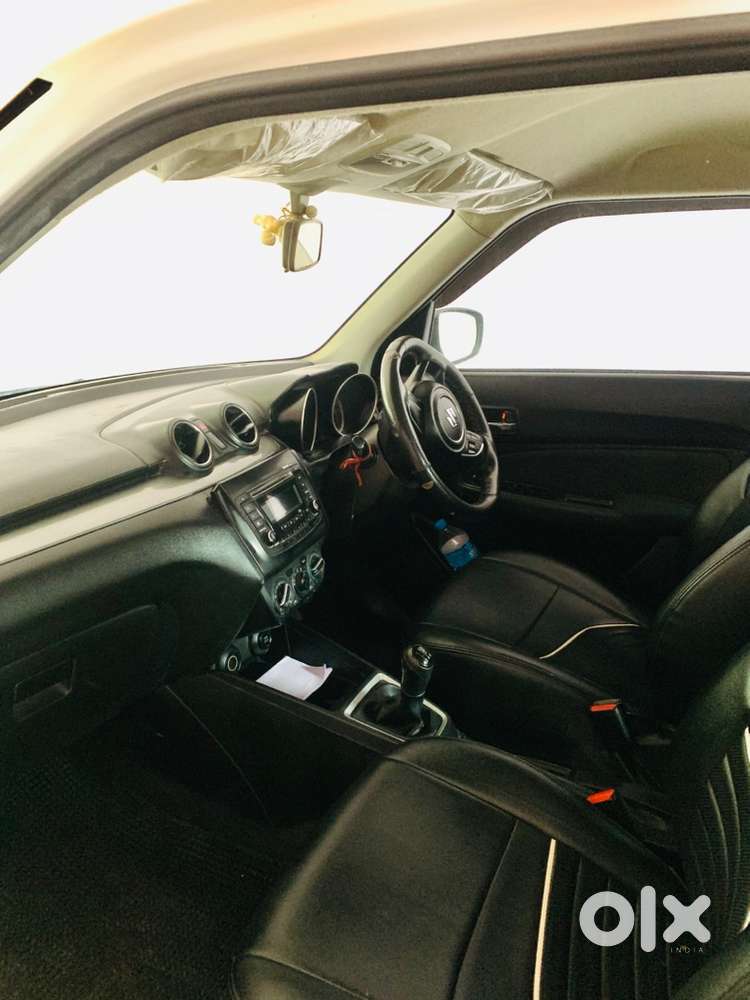 Maruti Suzuki Swift Vxi 2019