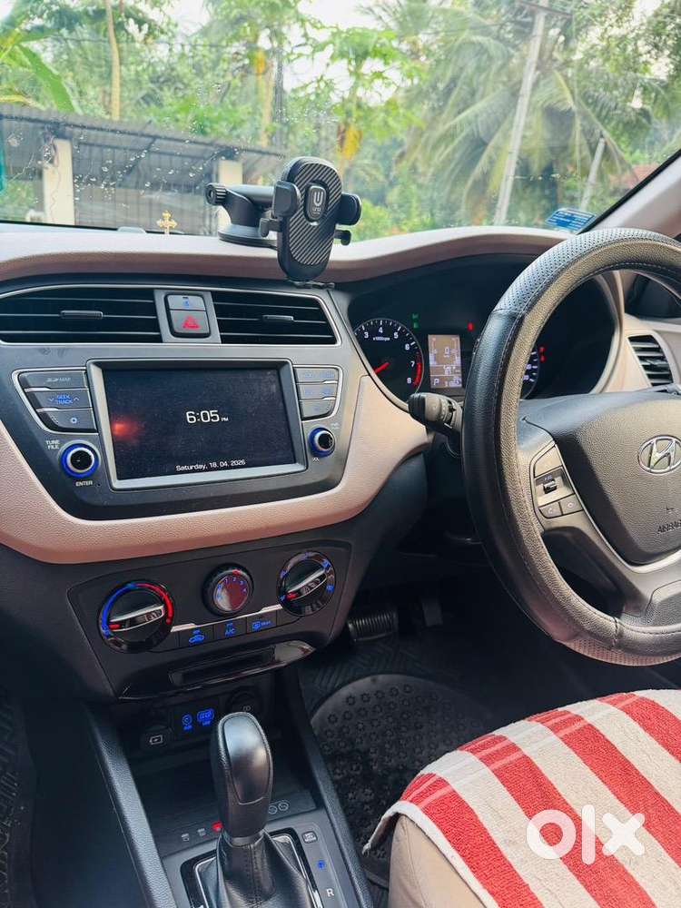 Hyundai I20 2019 31,000 Km Driven Petrol Automatic