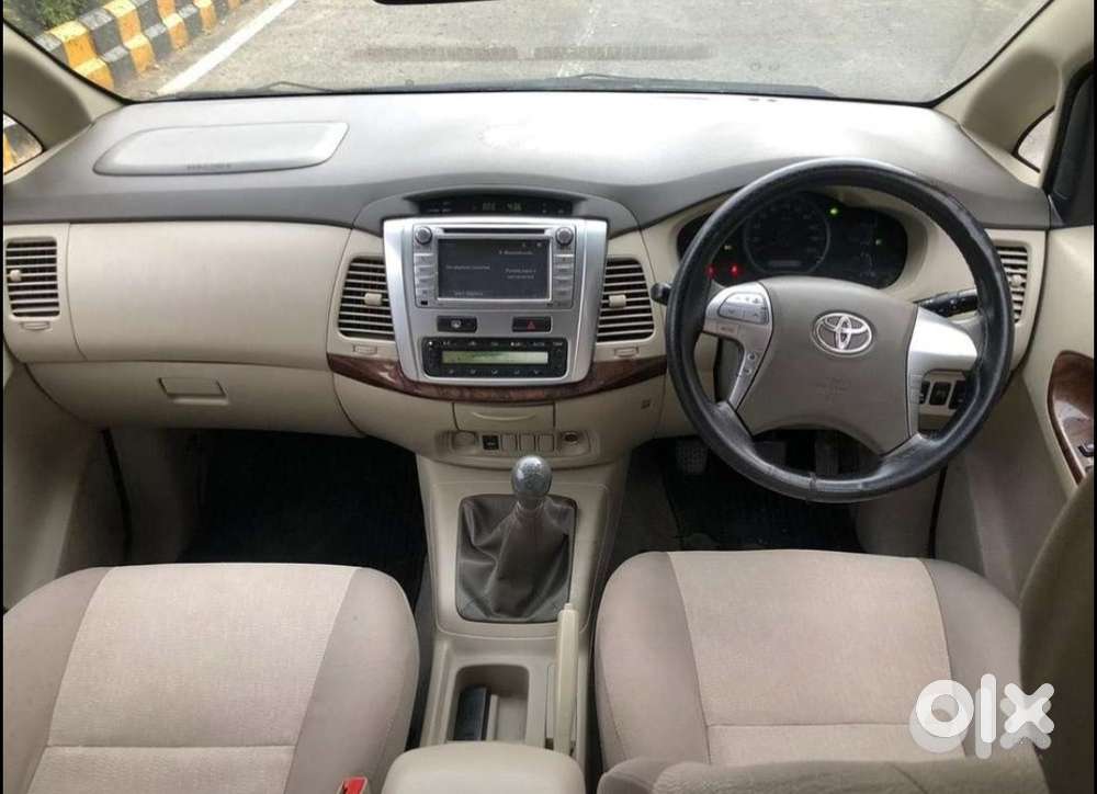 Toyota Innova Diesel 2012