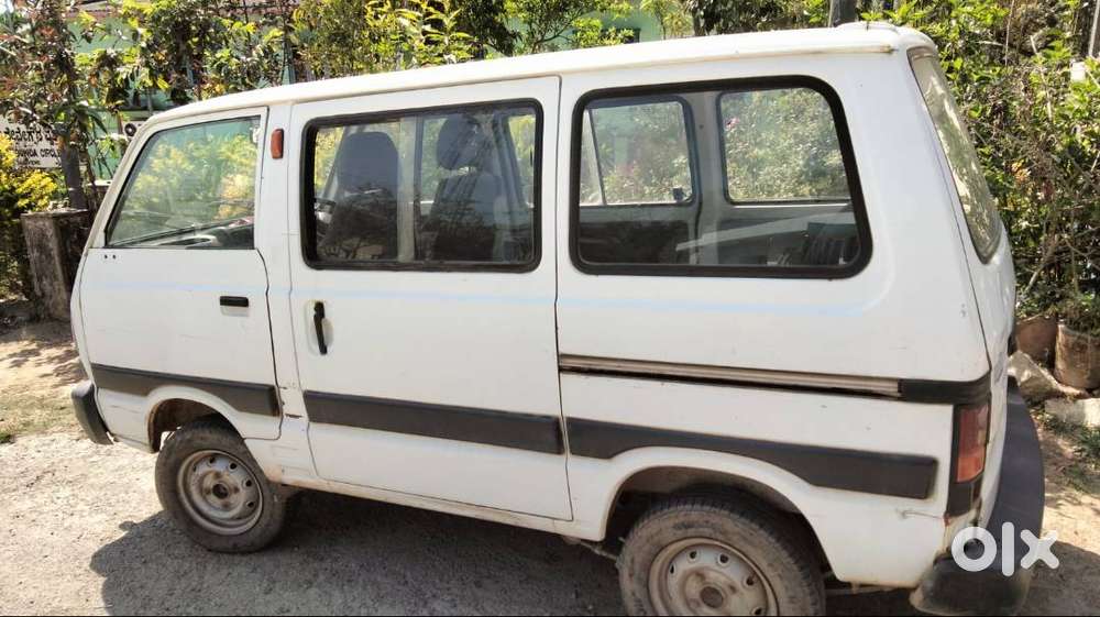 Maruti Omni 8-seater 2011