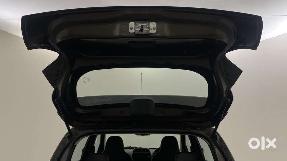 Renault Kwid 1.0 Rxt Amt, 2022, Petrol