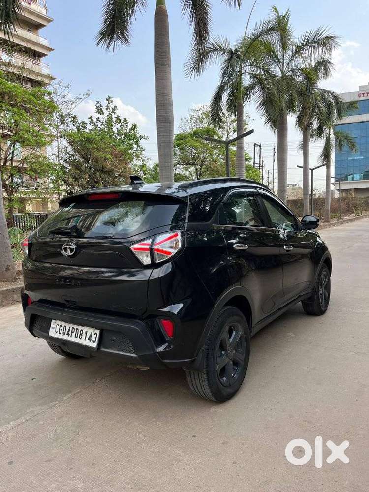 Tata Nexon 1.2 Revotron Xz Plus Hs Dark Edition, 2023, Petrol