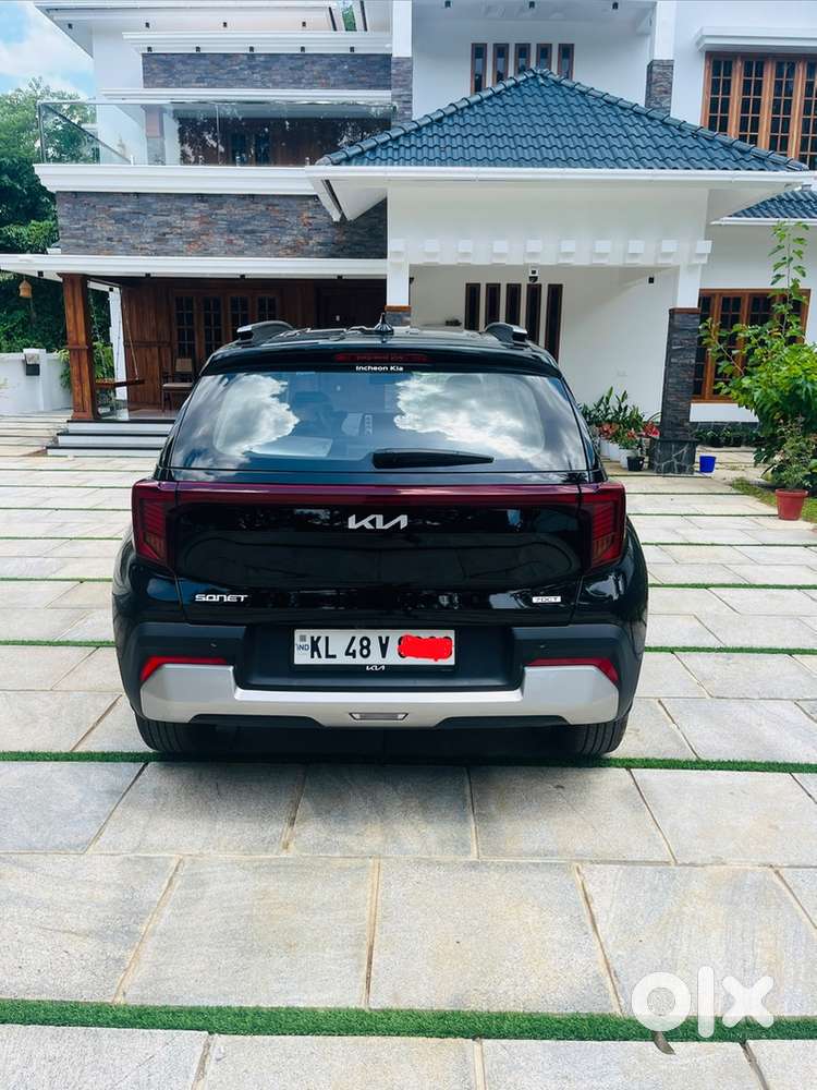 Kia Sonet Petrol Automatic 2026