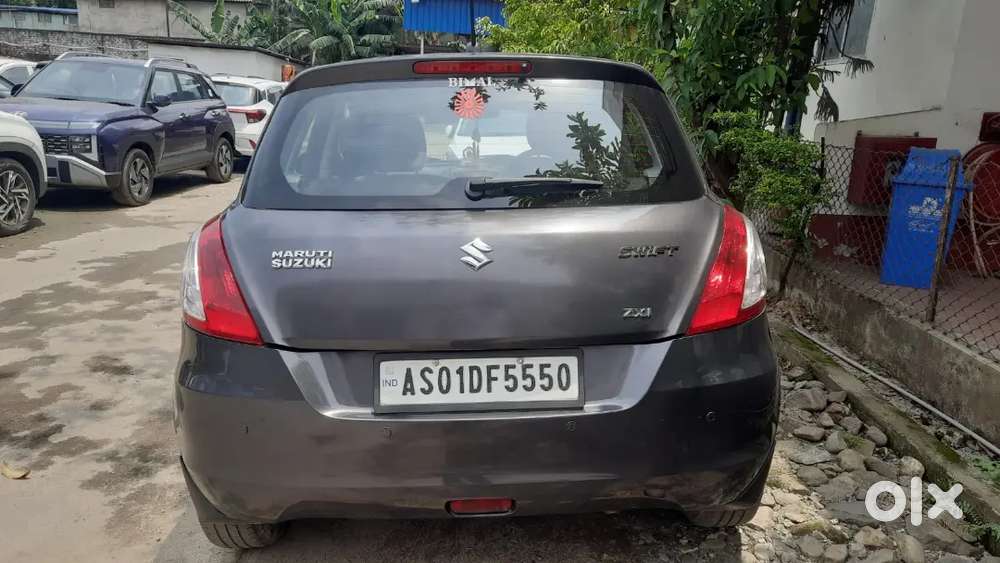 Maruti Suzuki Swift 2017 Petrol 77213 Km Driven