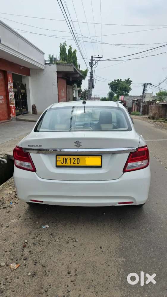 Maruti Suzuki Dzire Vxi 2024 (4 Cylinder)