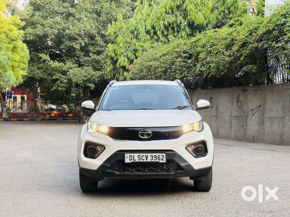 Tata Nexon 1.2 Revotron Xma Amt, 2023, Petrol
