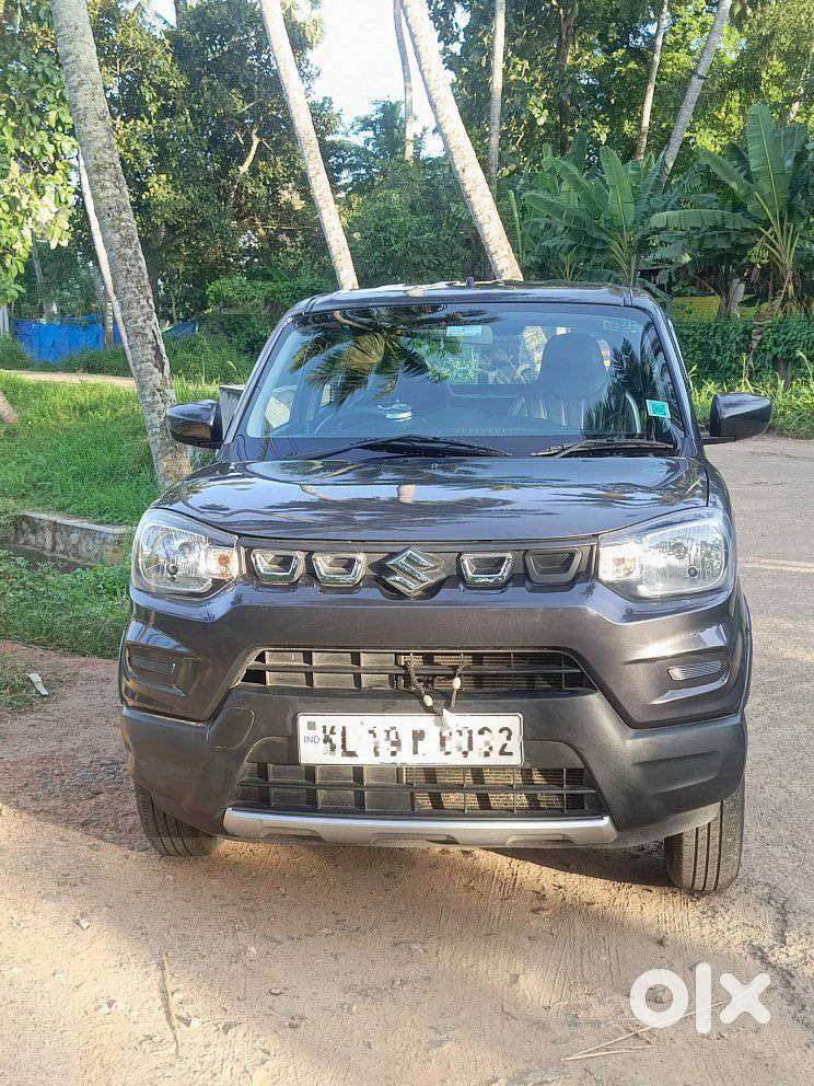 Maruti Suzuki S-presso Vxi Opt, 2022, Petrol