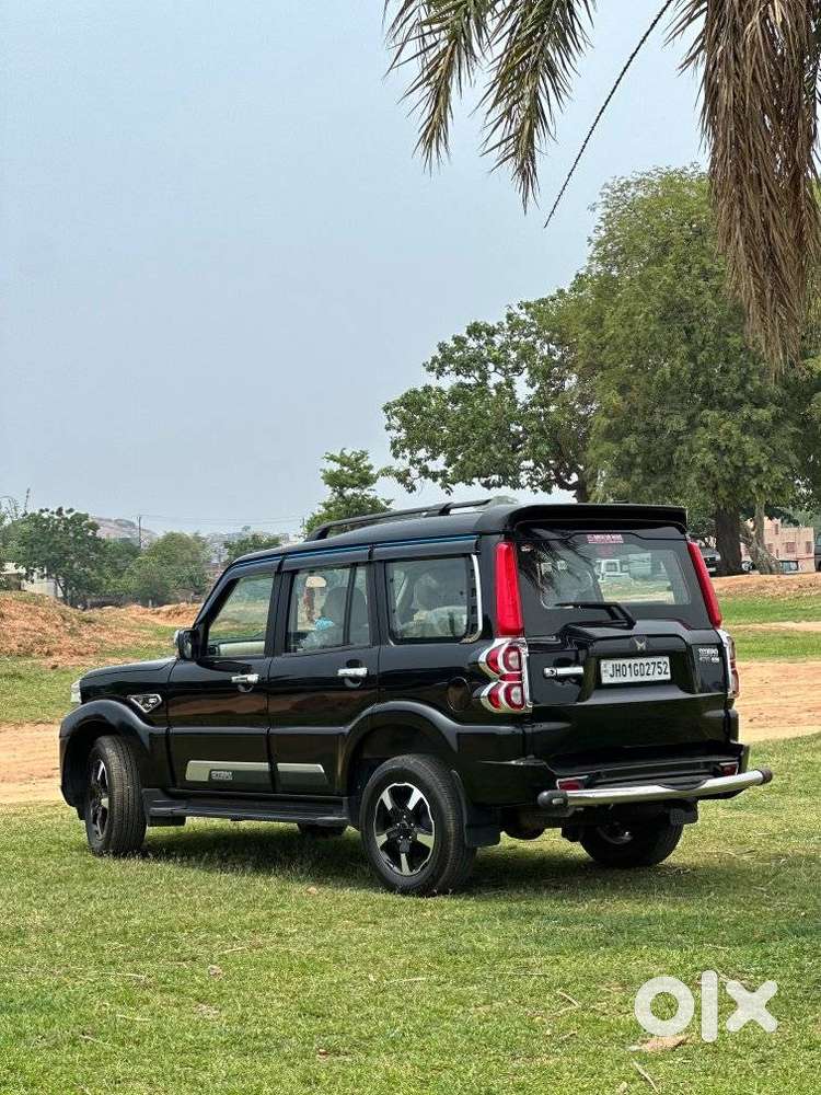 Mahindra Scorpio Classic 2.2 S 11 Mt 7 Cc, 2025, Diesel