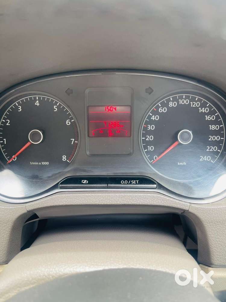 Volkswagen Vento 2010-2013 Ipl Ii Petrol Highline At, 2011, Petrol