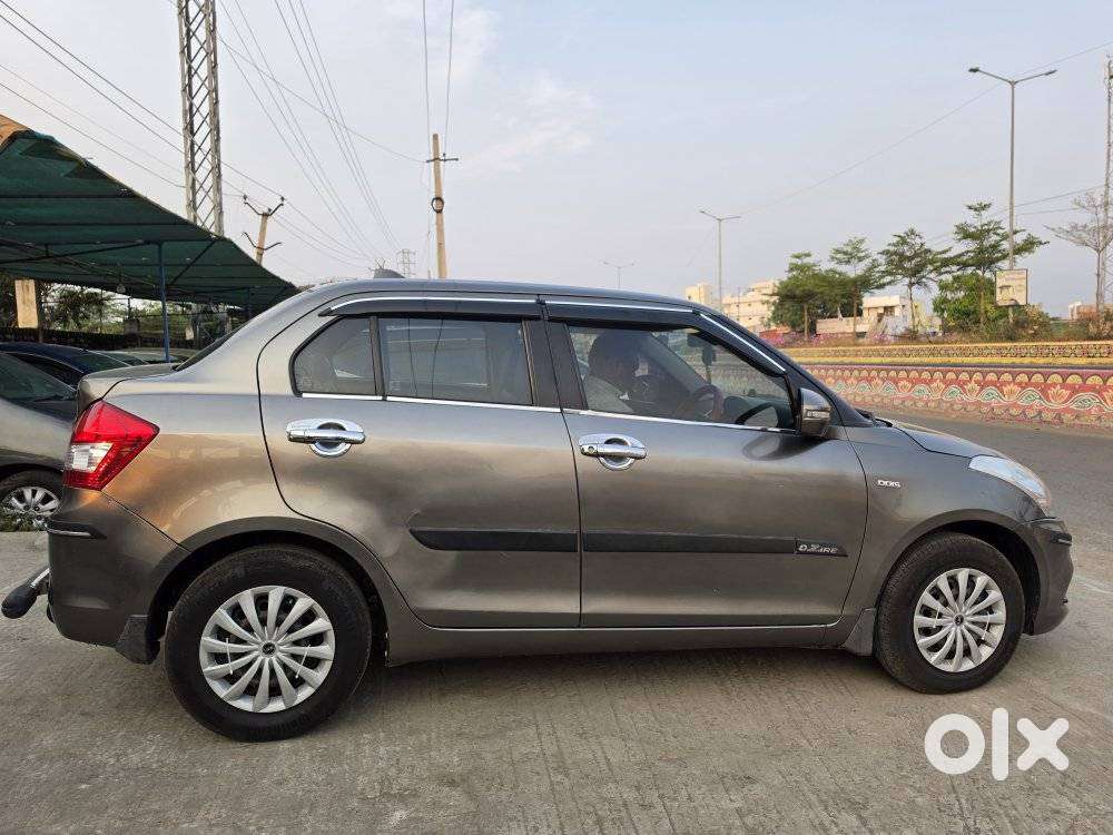Maruti Suzuki Swift Dzire Vdi Bsiv, 2015, Diesel