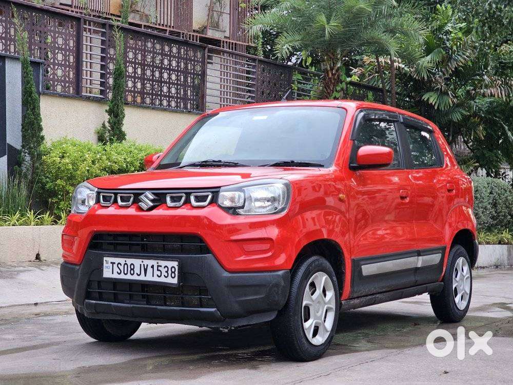 Maruti Suzuki S-presso Vxi Plus, 2023, Petrol