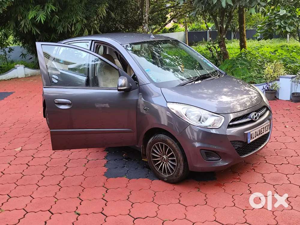 Hyundai I10 Sportz 2013 Petrol Automatic