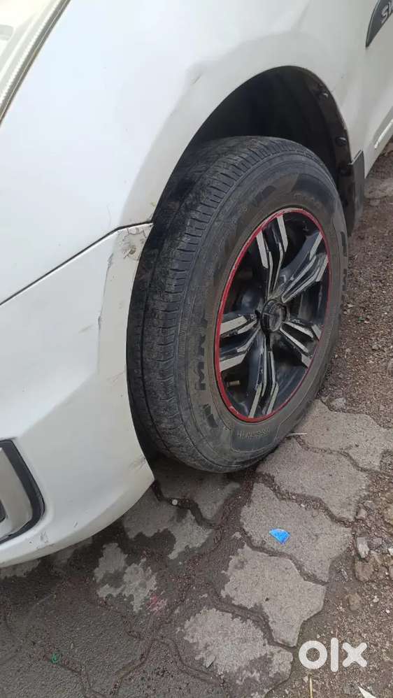 Maruti Suzuki Swift 2015