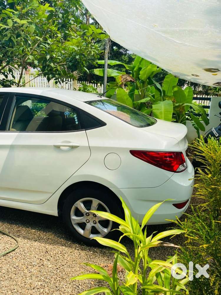 2011 Hyundai Verna Petrol  Excellent Condition  100198 Km