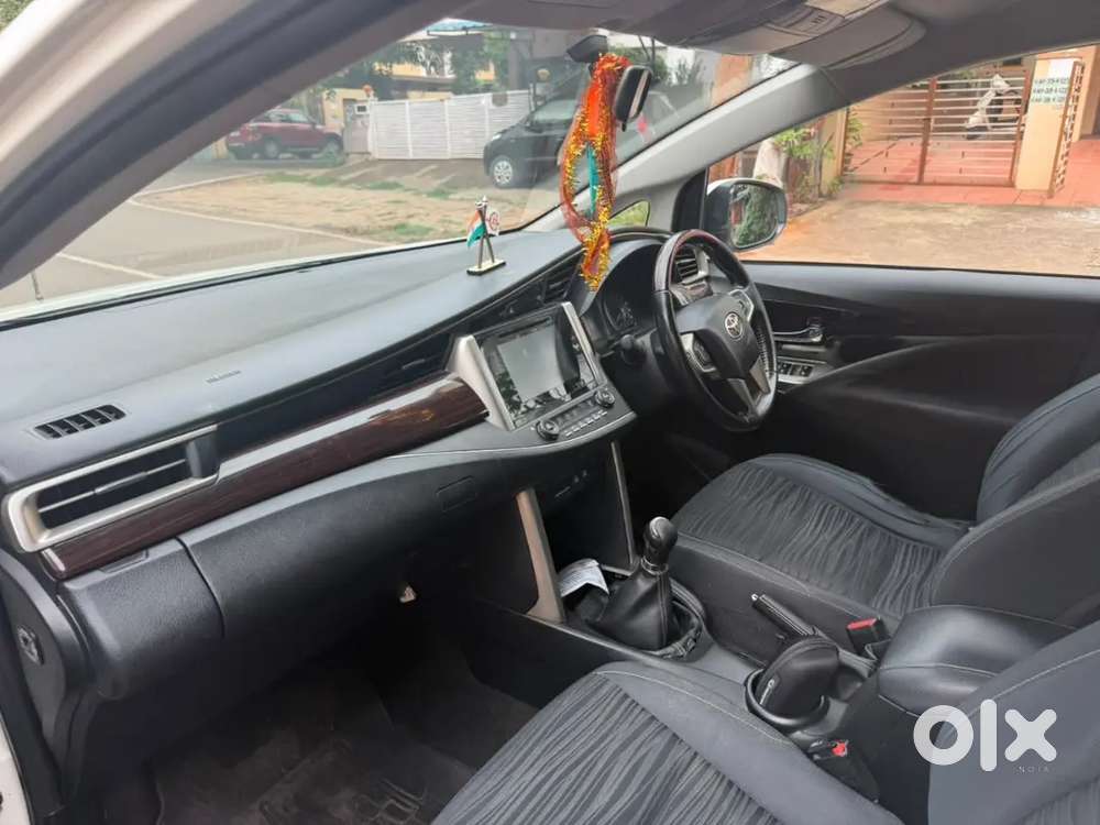 Toyota Innova Crysta 2.4 2018