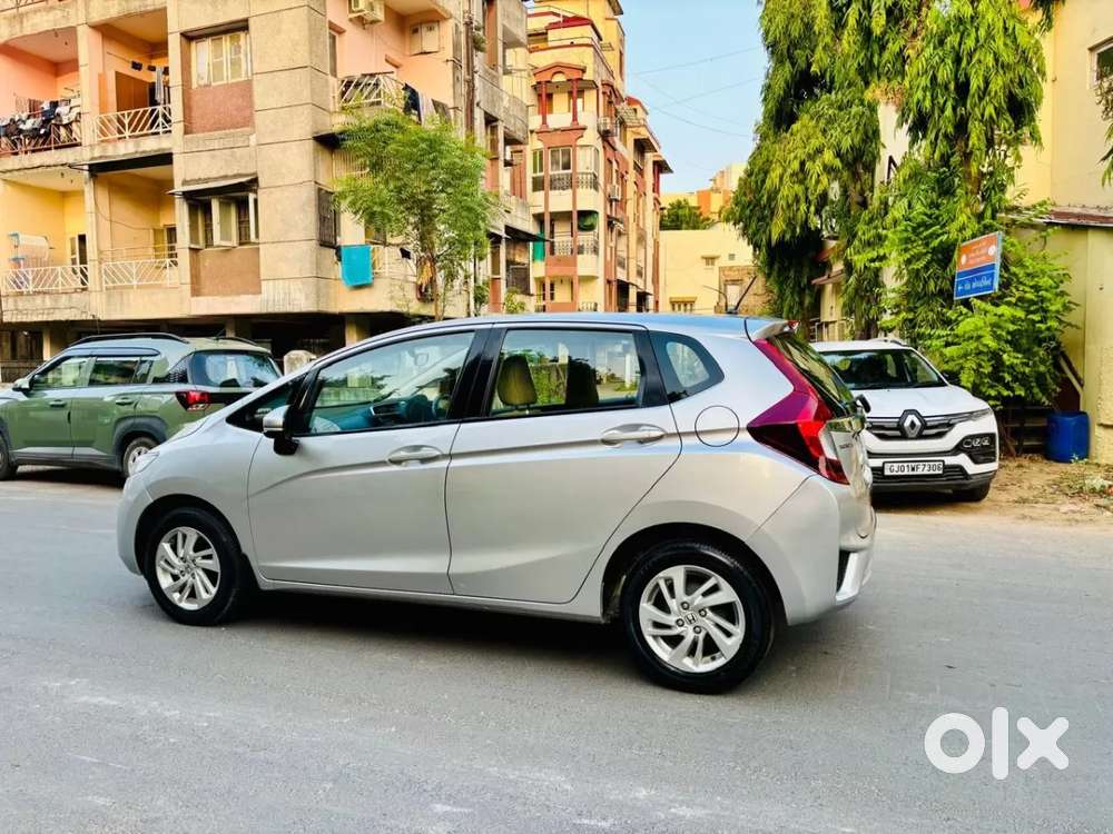 Honda Jazz V Cvt, 2017, Petrol