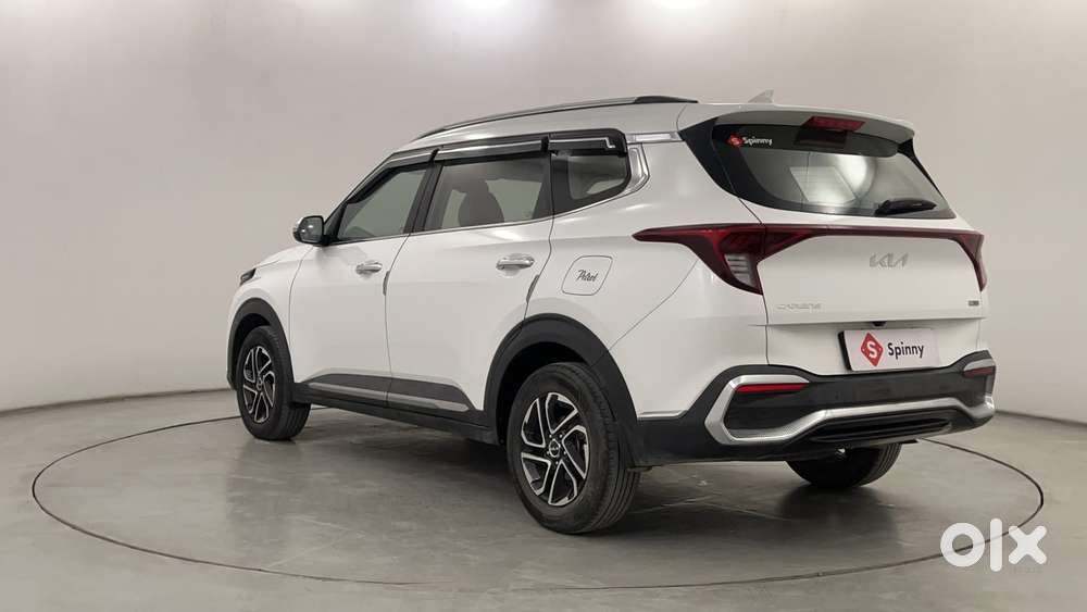 Kia Carens 1.4 Luxury 7 Str, 2022, Petrol