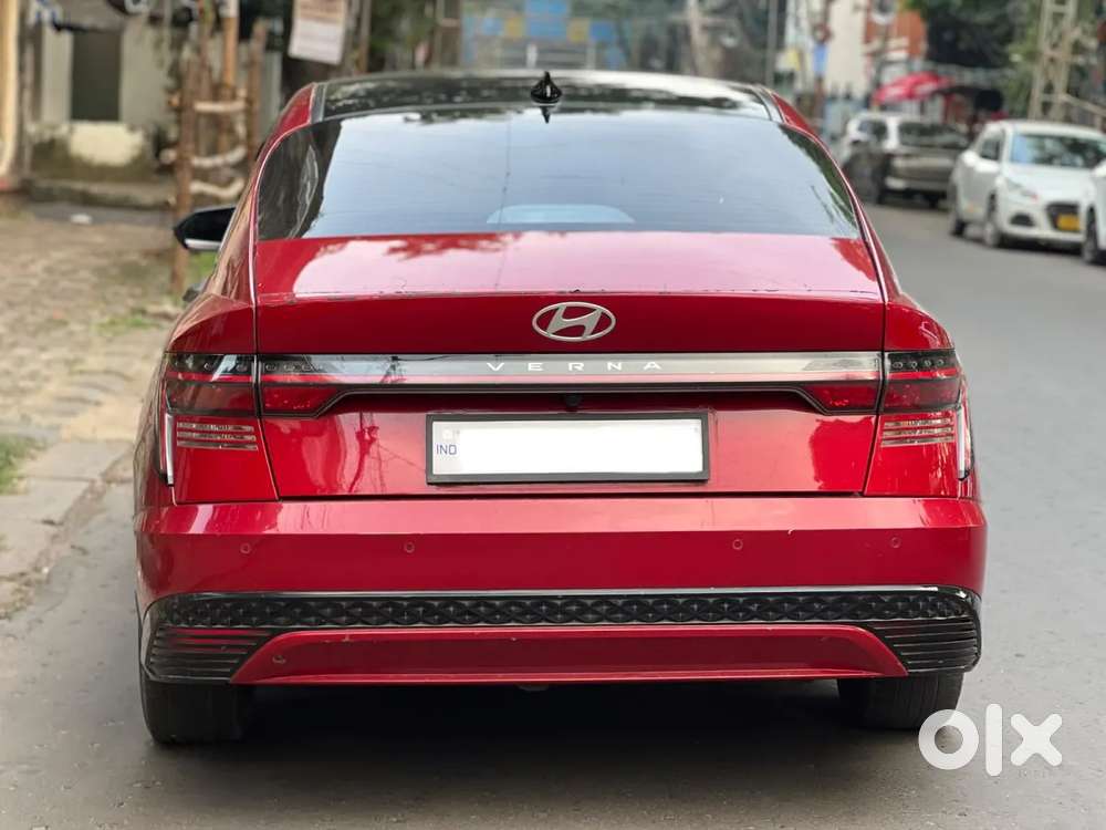 Hyundai Verna 1.5 Sx (o) Vtvt Ivt, 2023, Petrol