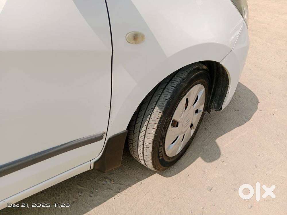 Maruti Suzuki Celerio 1.0 Vxi Amt, 2014, Petrol