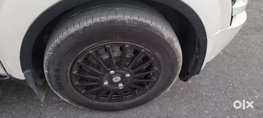 Mahindra Xuv500 2014 Diesel Well Maintained