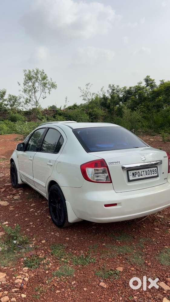 Maruti Suzuki Sx4 2011