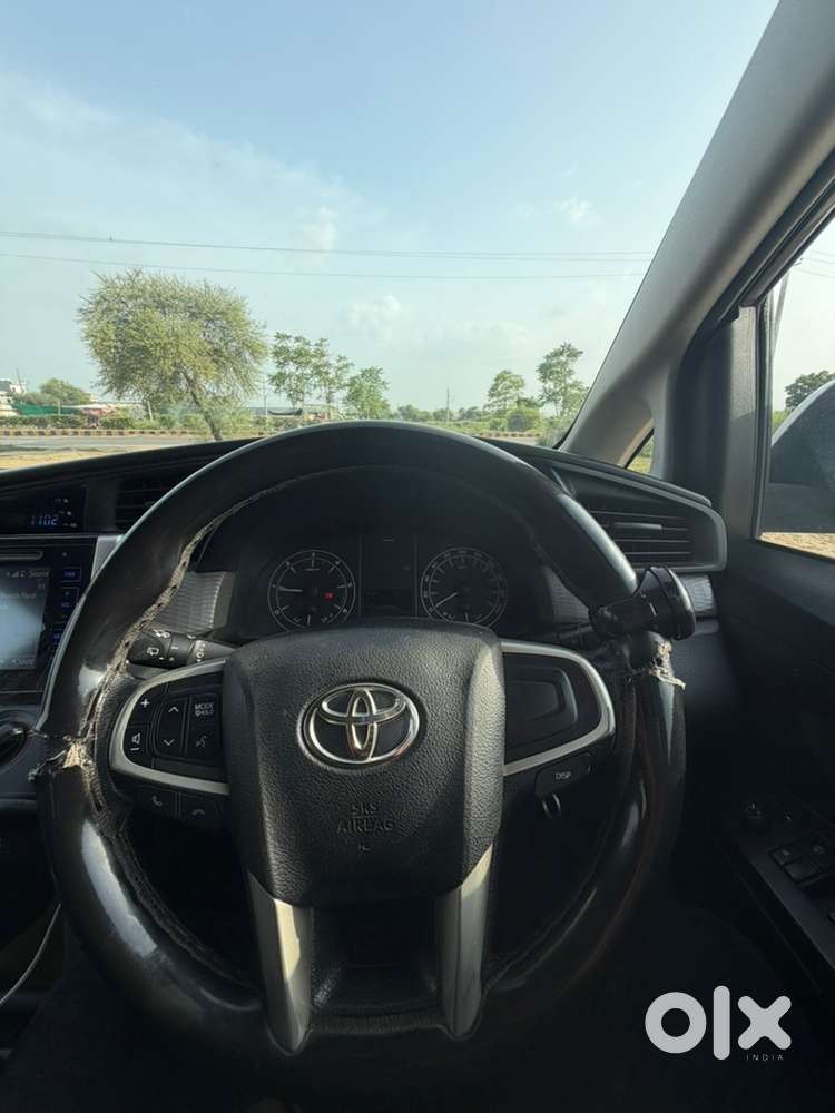 Toyota Innova Crysta 2019