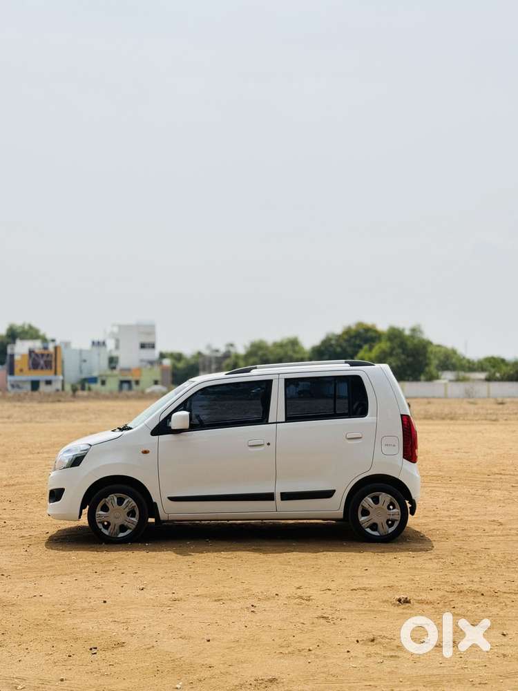 Maruti Suzuki Wagon R Vxi 1.0 Cng, 2017, Petrol