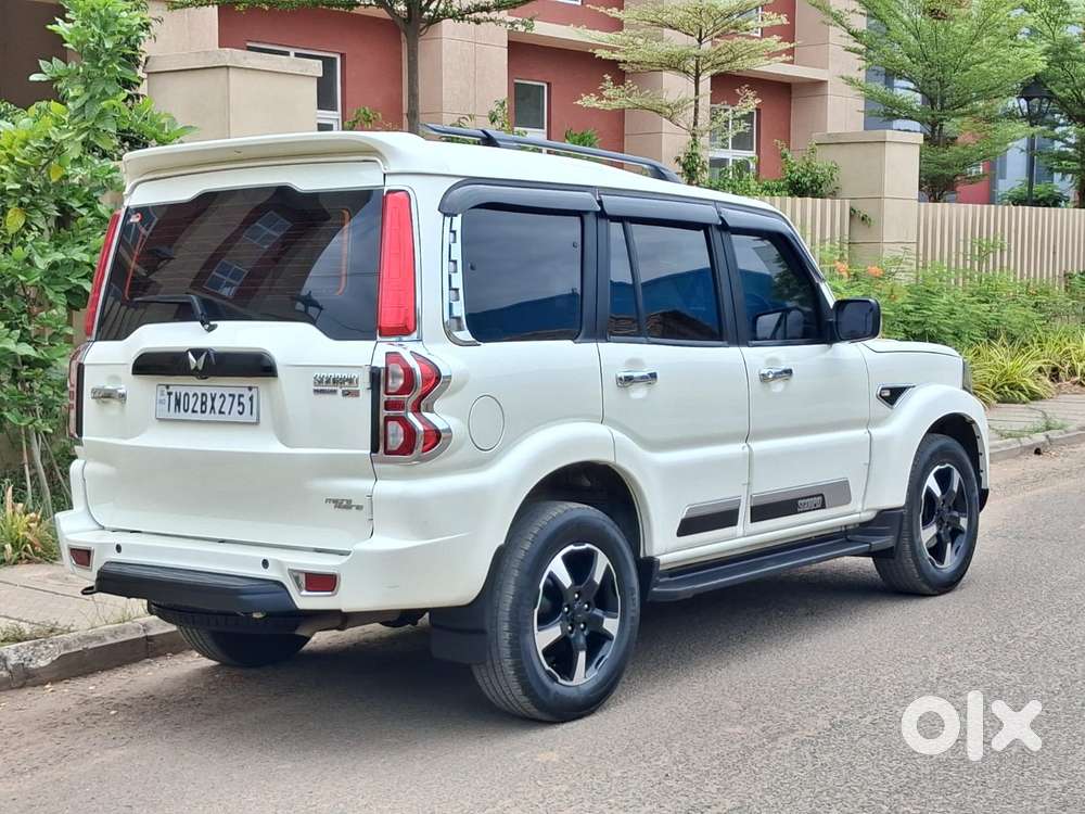Mahindra Scorpio Classic 2.2 S 11 Mt 7 Str, 2022, Diesel