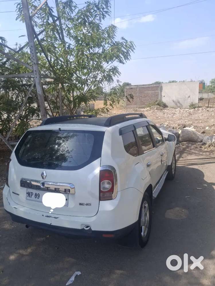 Renault Duster 2014 Modal