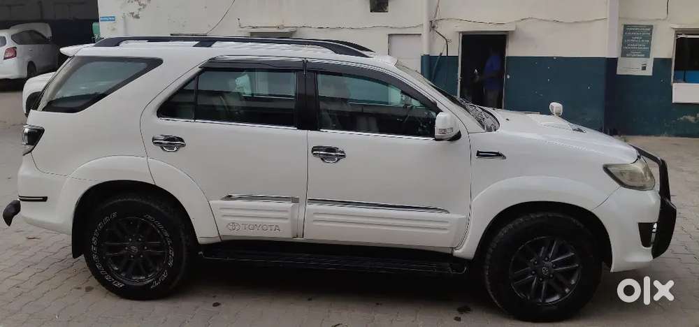 Toyota Fortuner Mt 2012