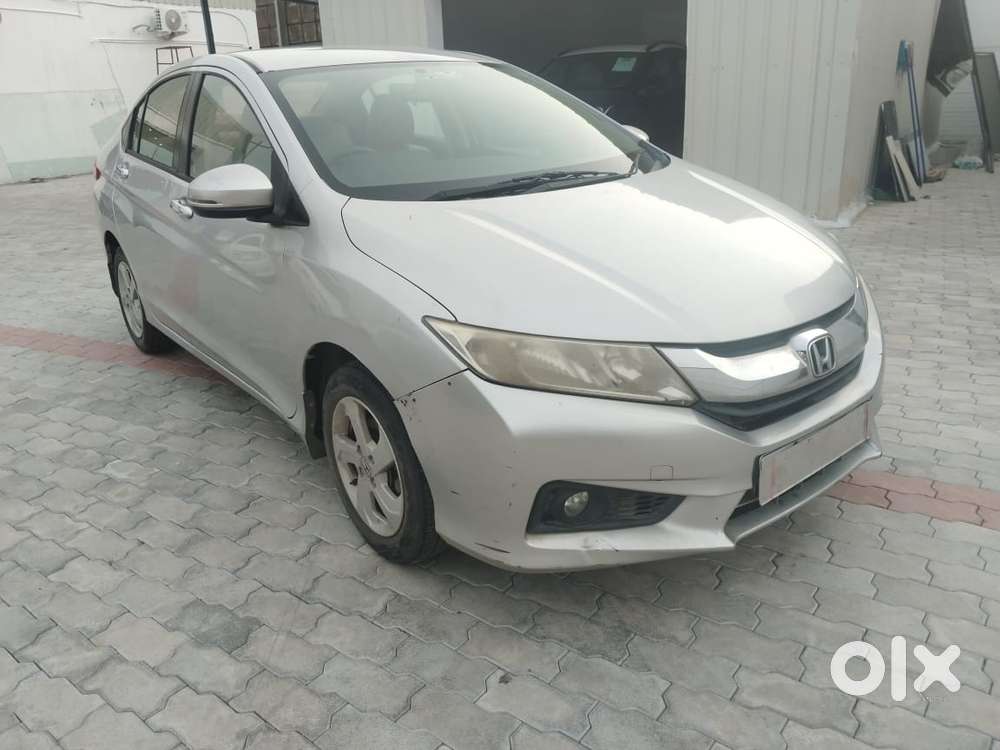 Honda City 2015-2017 I Vtec V, 2016, Petrol