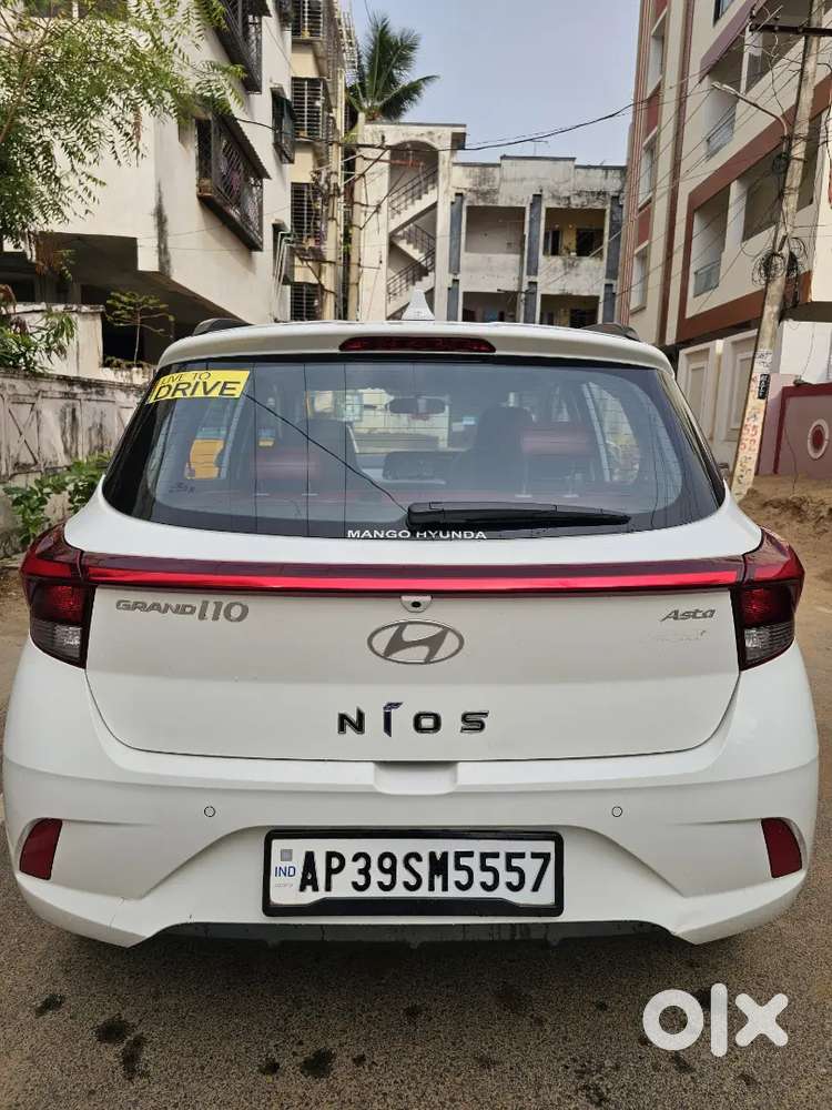 Hyundai Grand I10 2023 Petrol Amt