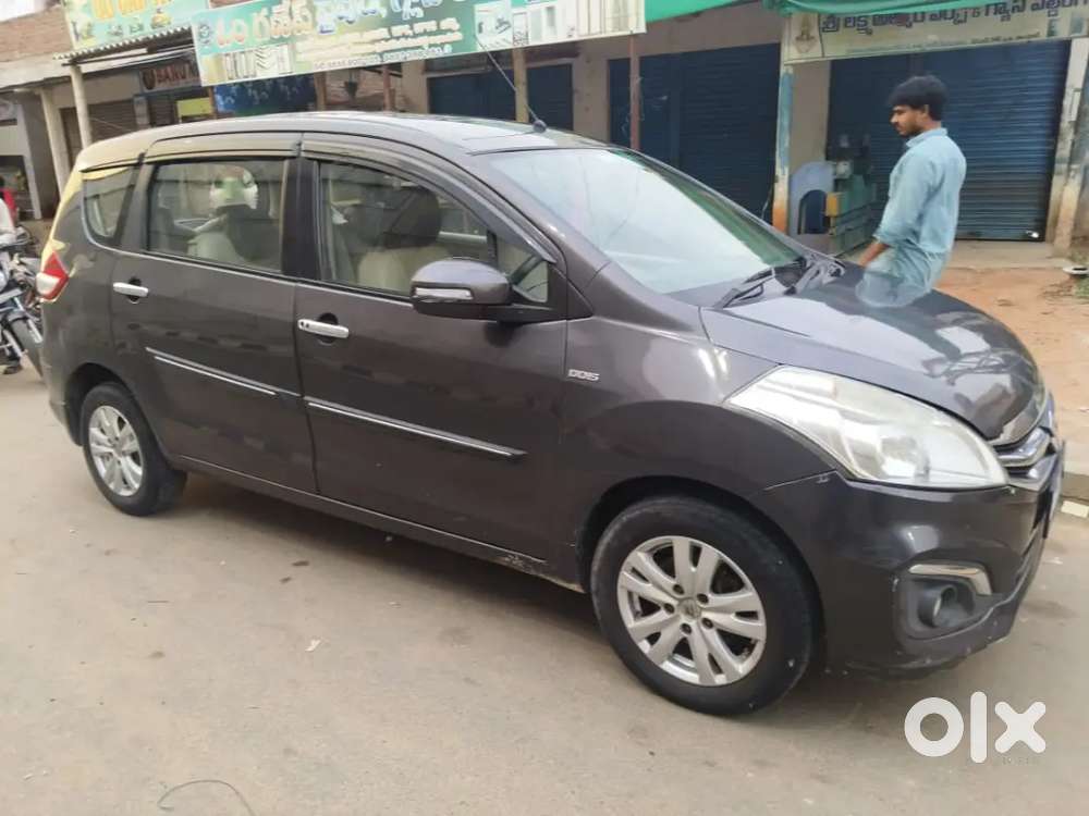 Maruti Suzuki Ertiga 1.3 Zdi Plus 2016