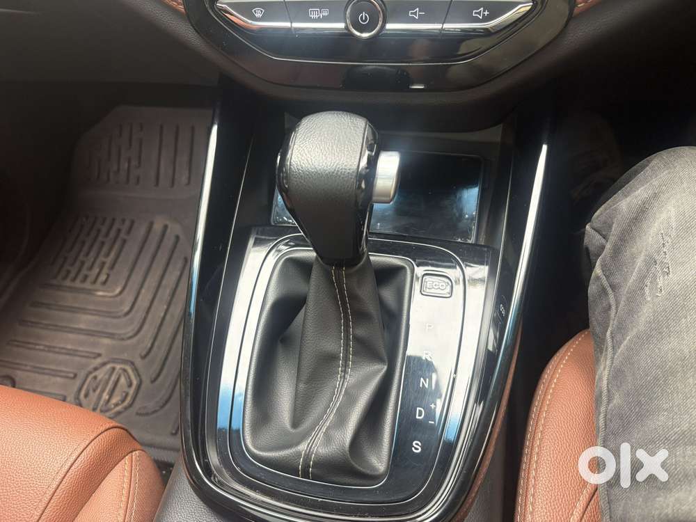Mg Hector Plus 1.5 Hybrid Sharp Turbo 6 Str, 2021, Petrol