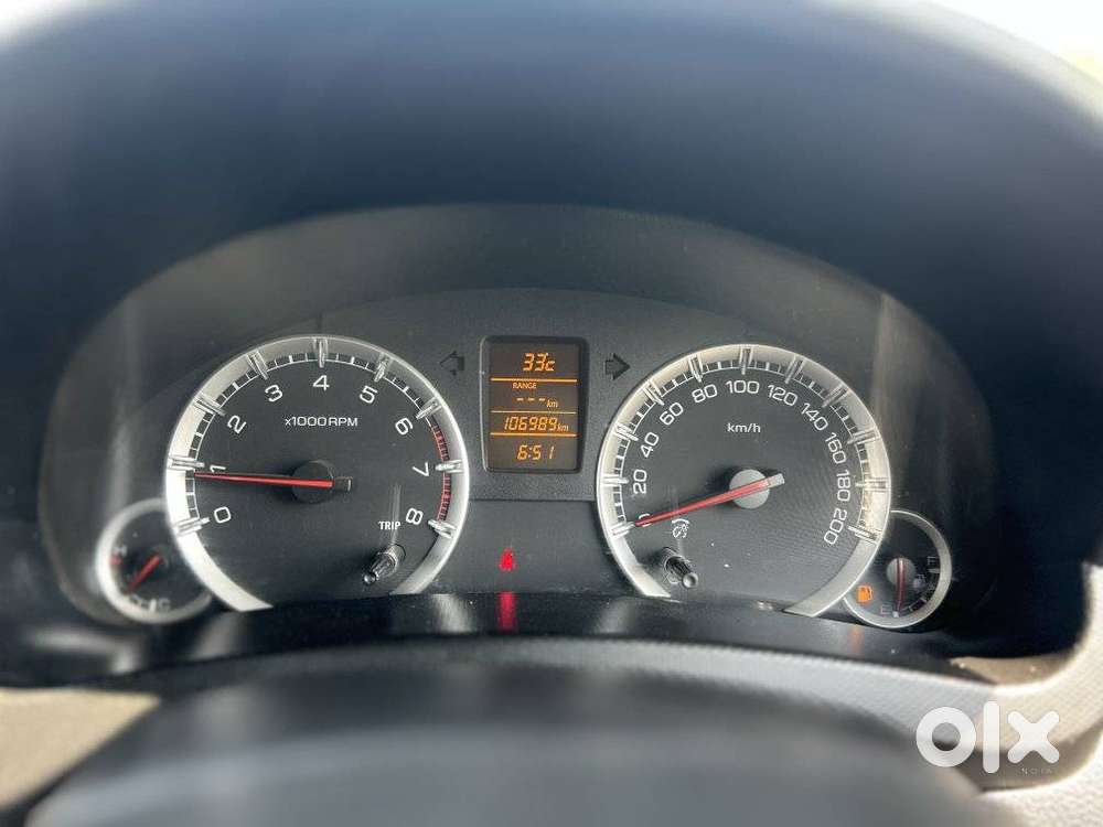 Maruti Suzuki Swift Vvt Zxi, 2011, Petrol