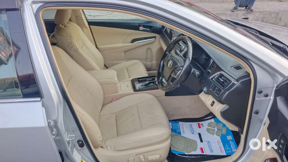 Toyota Camry Hybrid 2.5, 2016, Petrol