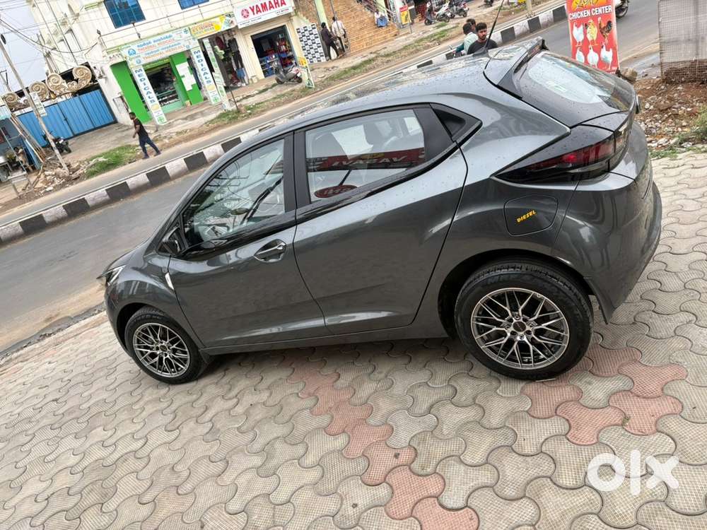 Tata Altroz Diesel Manual 2024  Ka 51 Registration