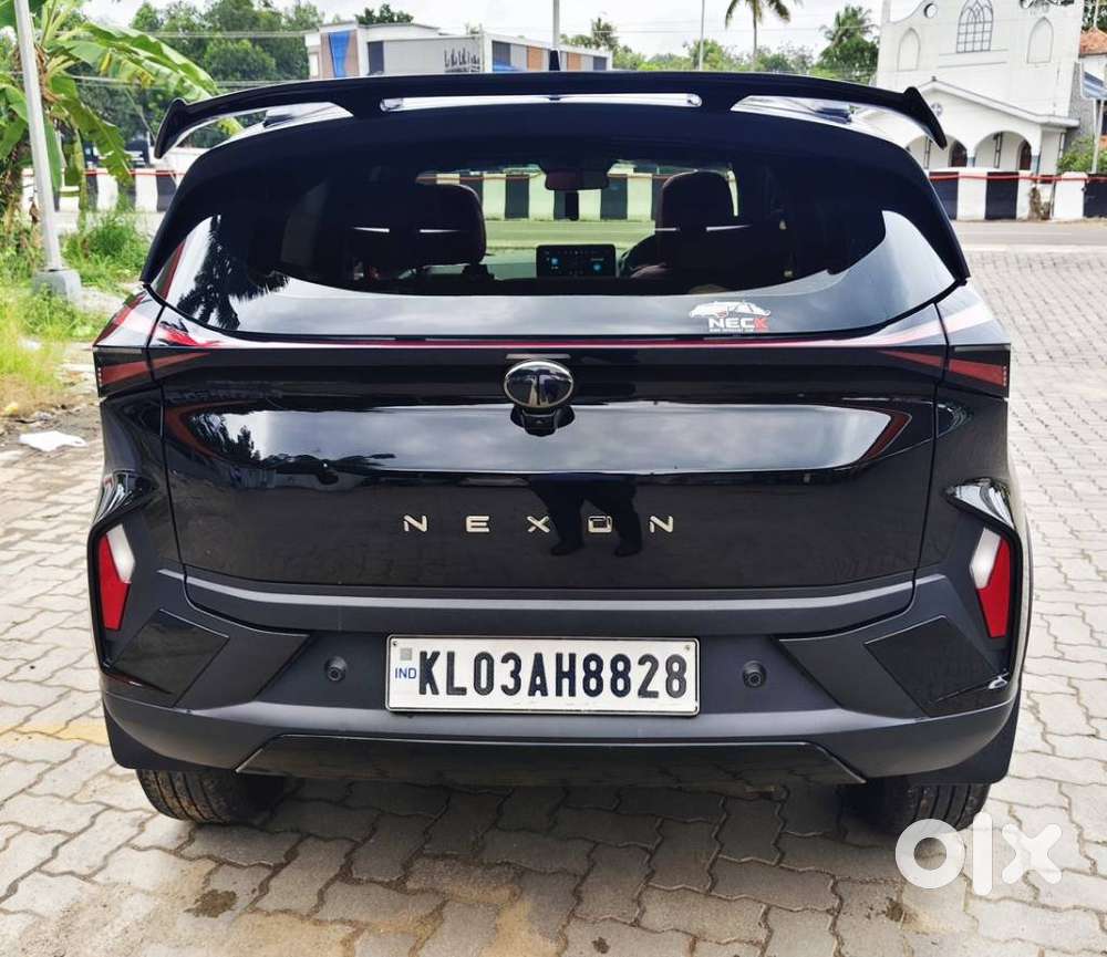 Tata Nexon Creative Plus 1.2 Petrol 6mt Dark Edition, 2025, Petrol