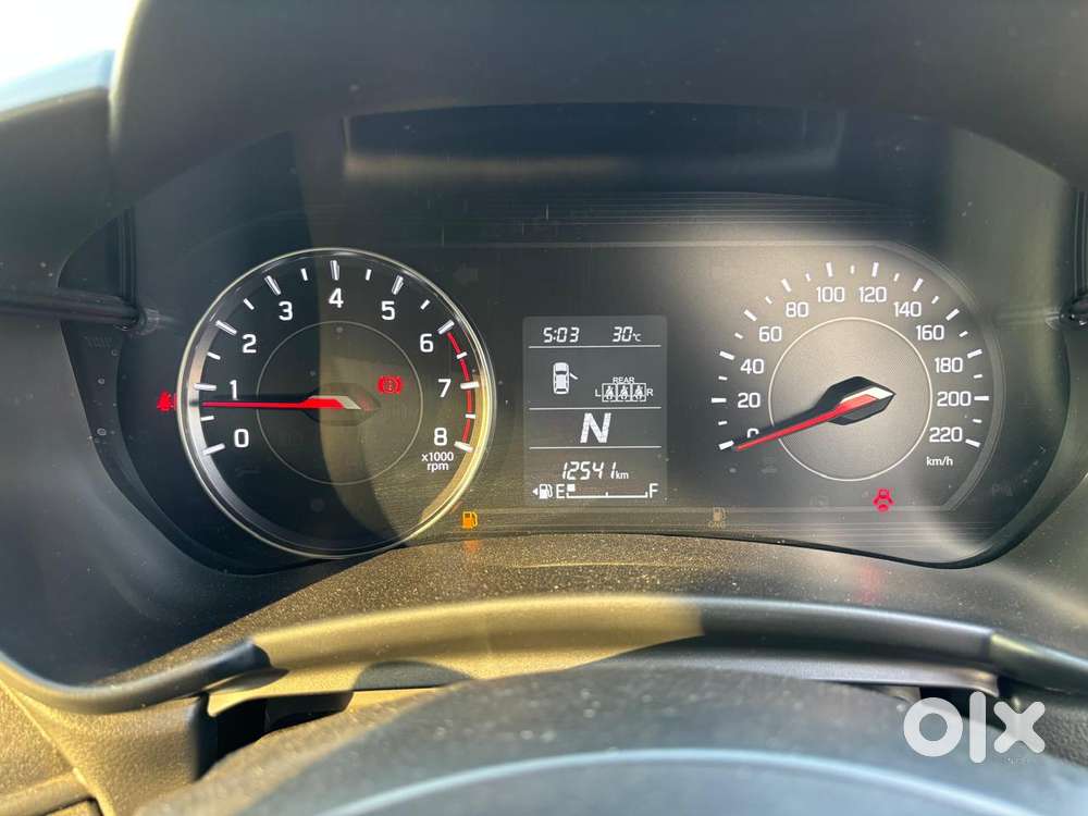 Maruti Suzuki Swift Vxi Optional, 2024, Petrol