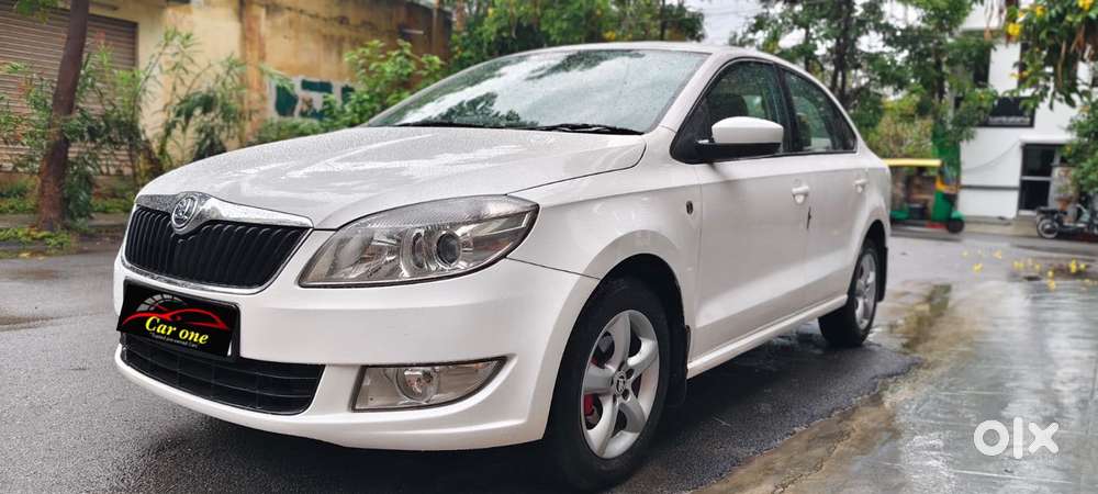 Skoda Rapid 1.5 TDI Ambition With Alloy Wheel, 2014, Diesel