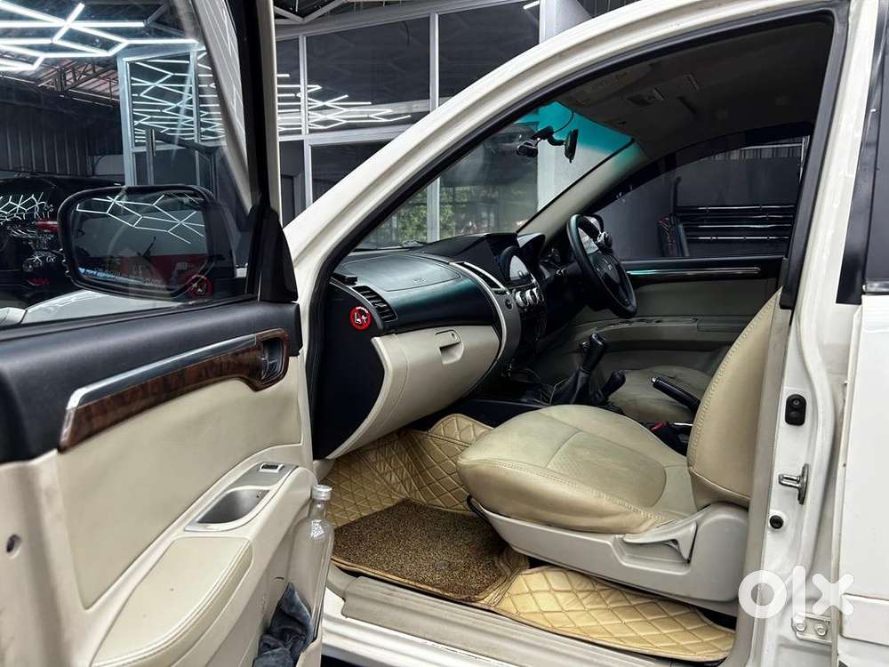 Mitsubishi Pajero Sport 2013 Diesel Well Maintained