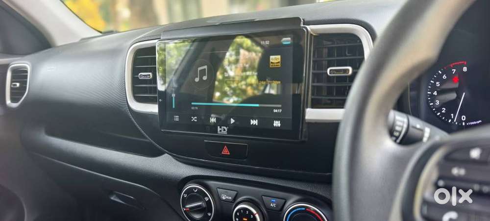 Hyundai Venue 1.2 S Plus, 2022, Petrol