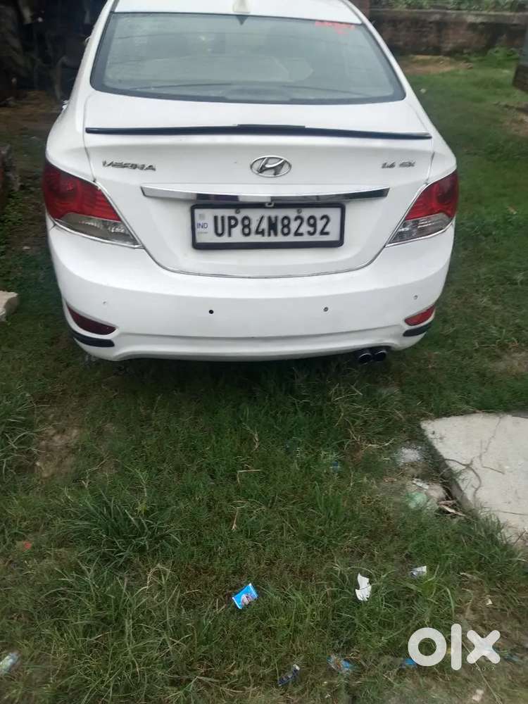 Hyundai Verna Sx Crdi 2014.   Urgent Sell
